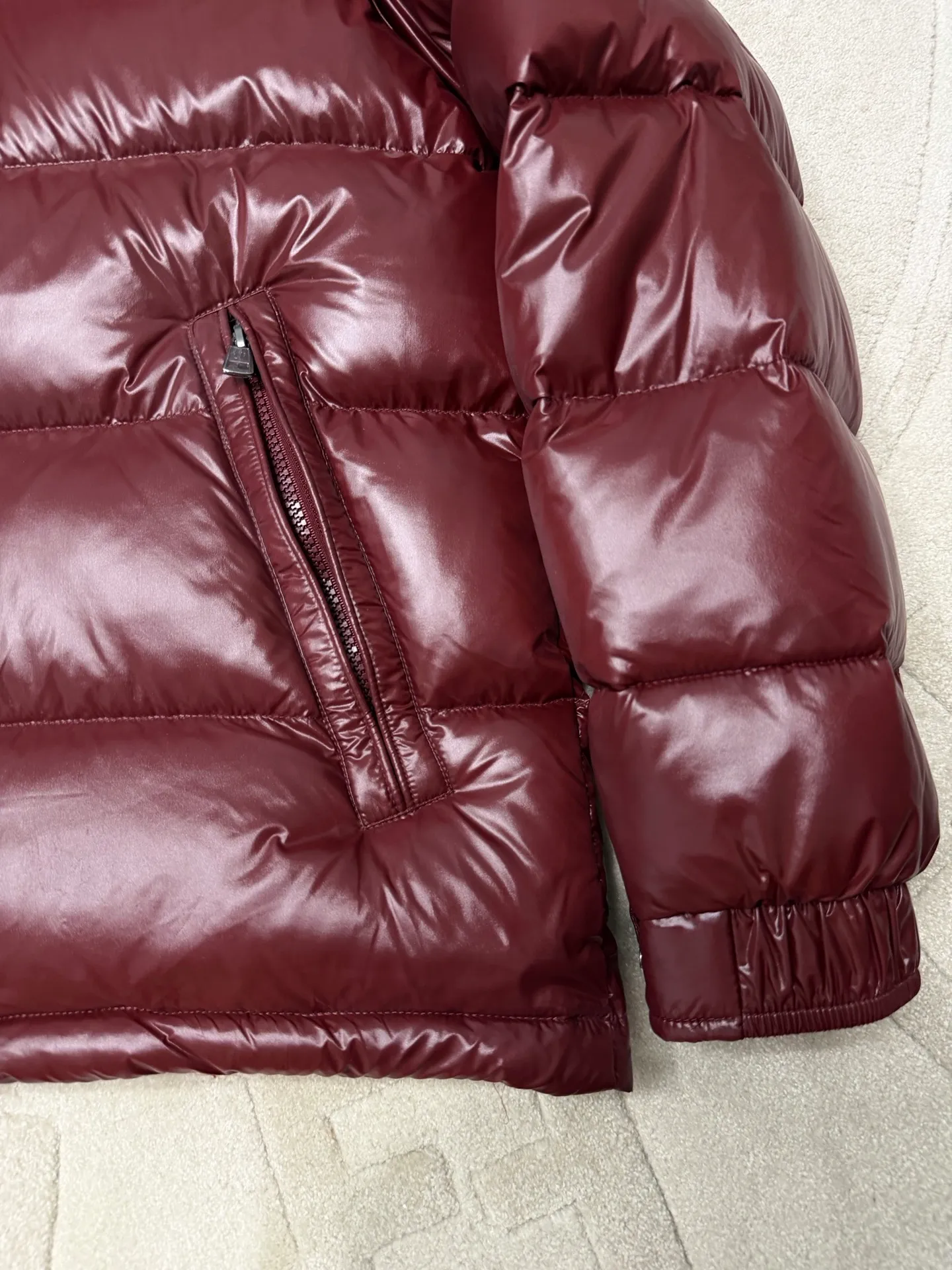 moncler Red Moner Maya ， Same Style !Lightweight ! ，Lightweight ， ， 、 ， 、 ， 、 LOGO、 、 ! Size：1-6